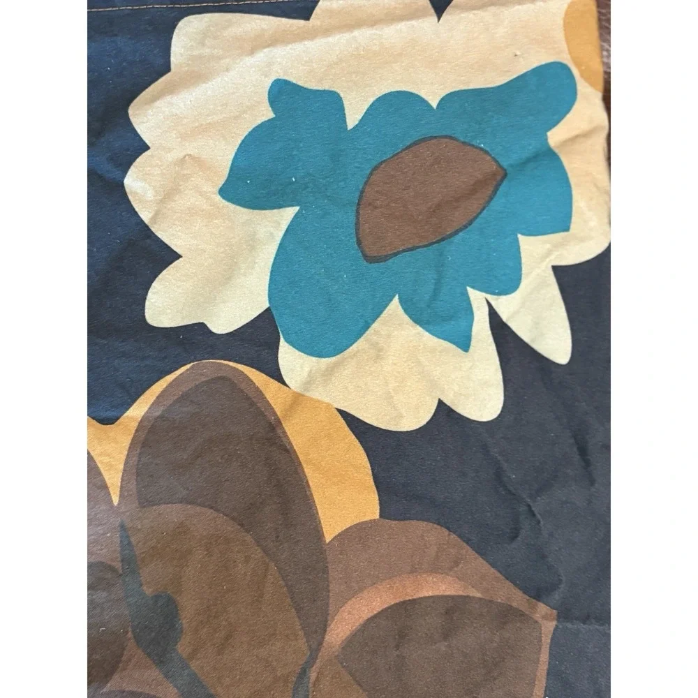 Yellow Orange Crate & Barrel  Esmer Tablecloth 60 x‎ 90 cotton bright